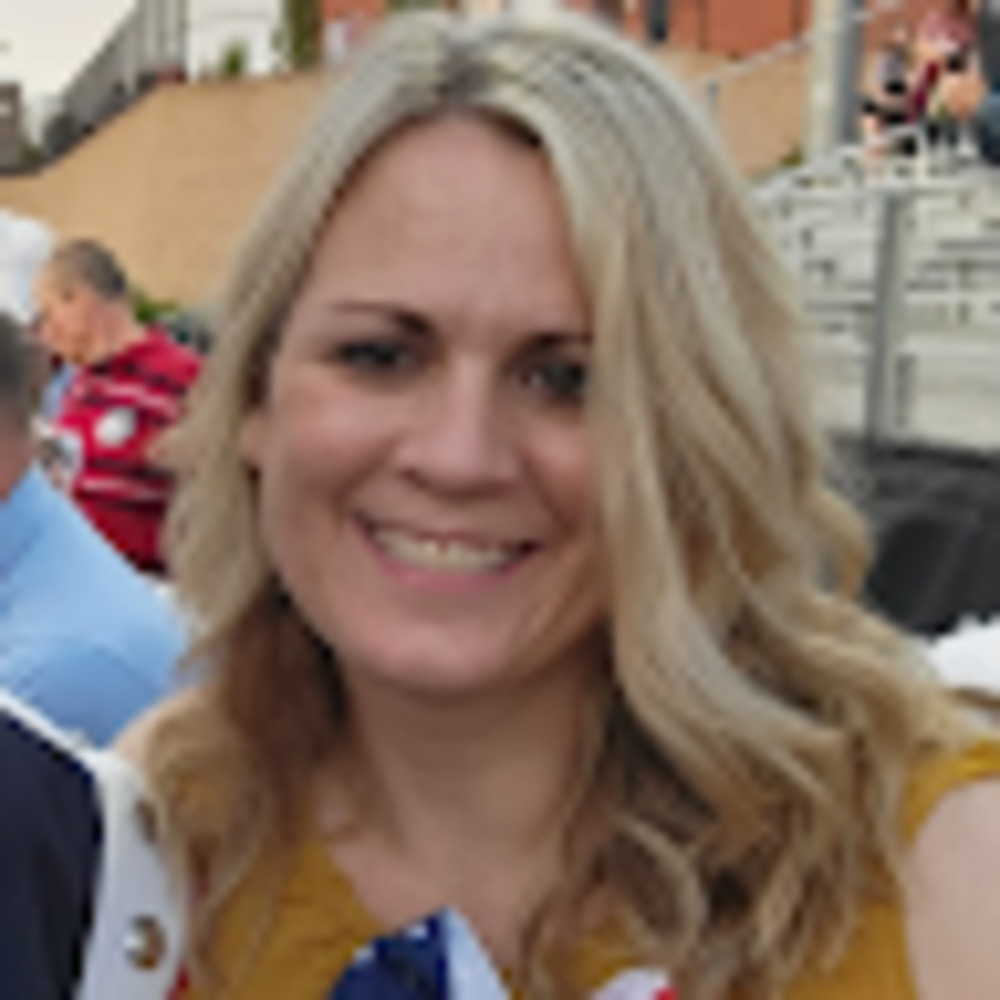 Meet your Posher, Jenn